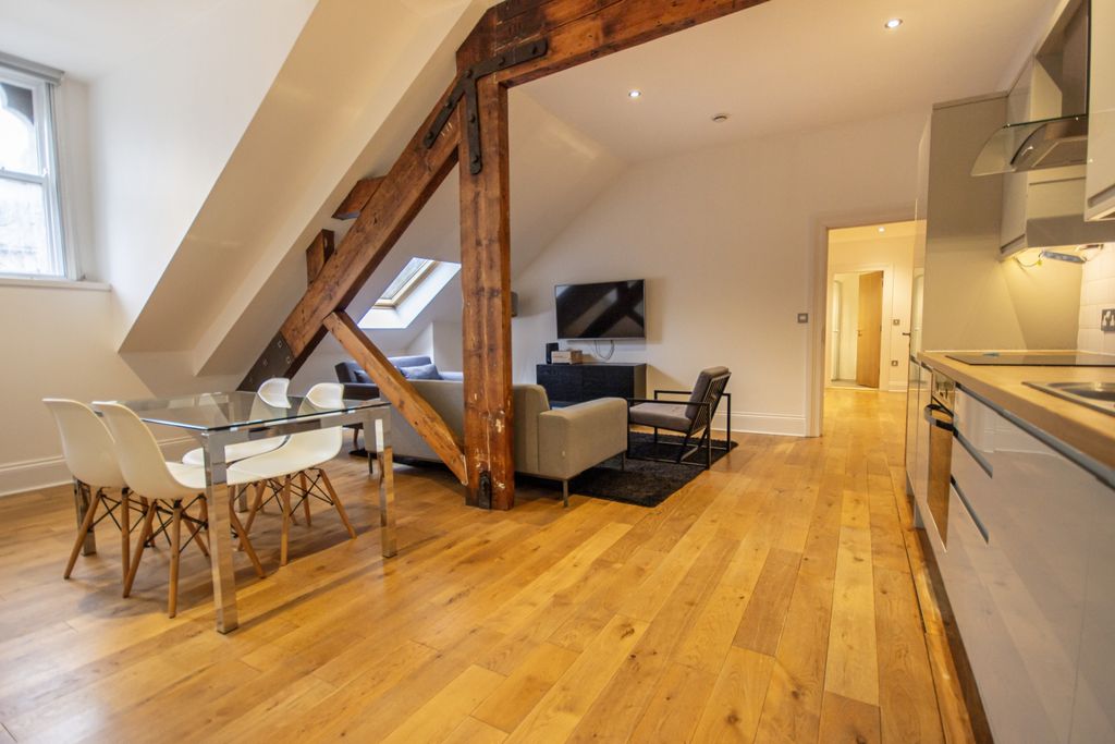 Property photo 1 of 10 1