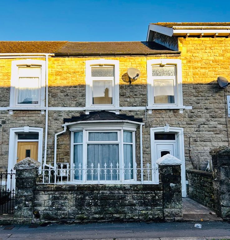 Property photo 1 of 10 Photo 7