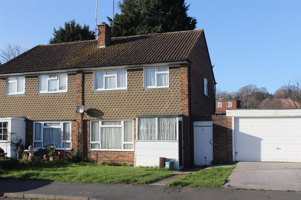 Property photo 1 of 19