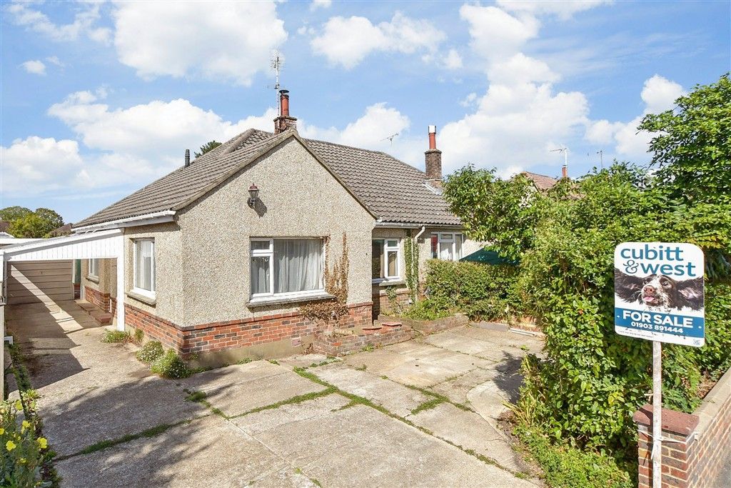 Property photo 1 of 9 External. (Web)