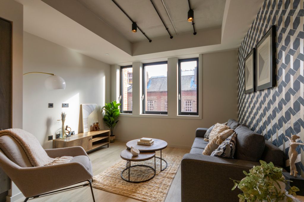 Property photo 2 of 17 Img_9814_1