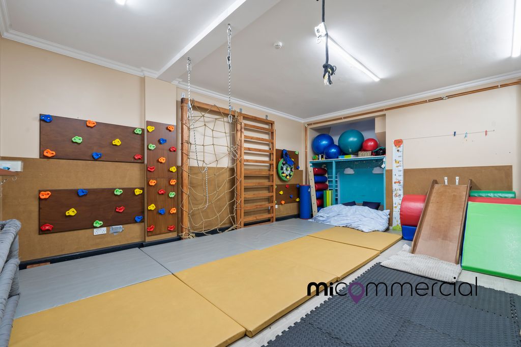 Property photo 2 of 12 2