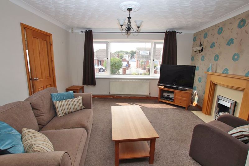 Property photo 2 of 15 Photo 11