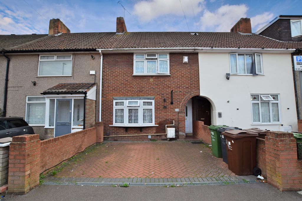 Property photo 1 of 9
