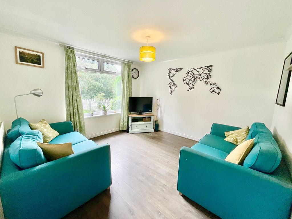 Property photo 3 of 19