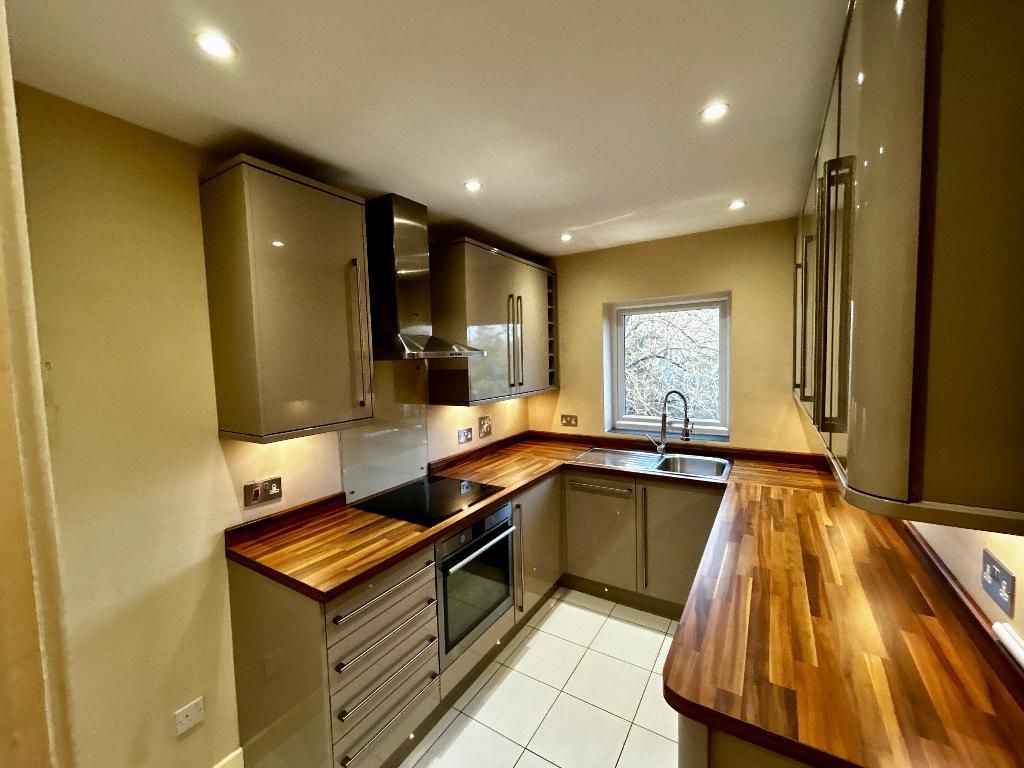 Property photo 2 of 8 Photo 2