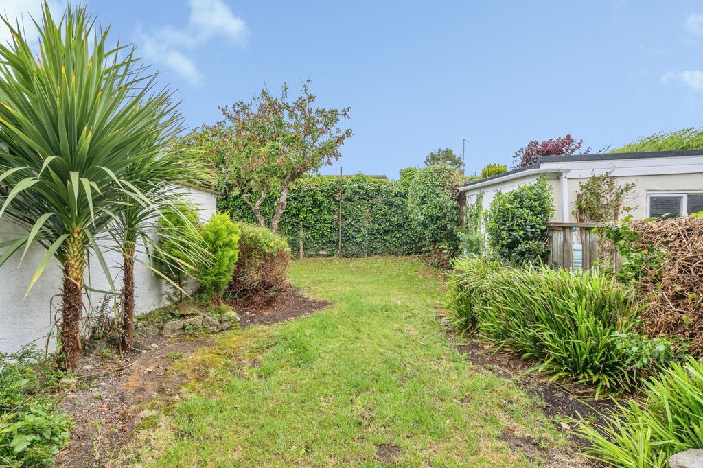 Property photo 2 of 17 Pbox-Img.Jpg