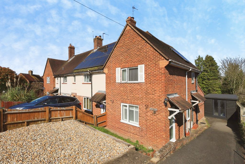 Property photo 1 of 20