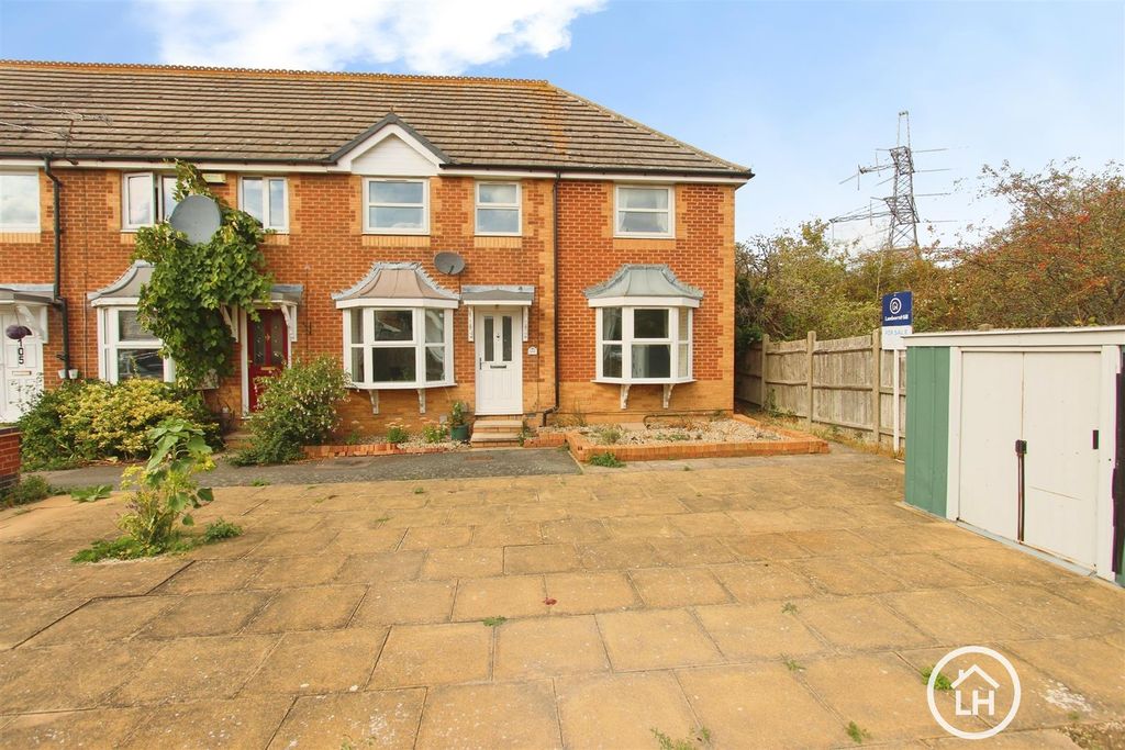 Property photo 1 of 15 External