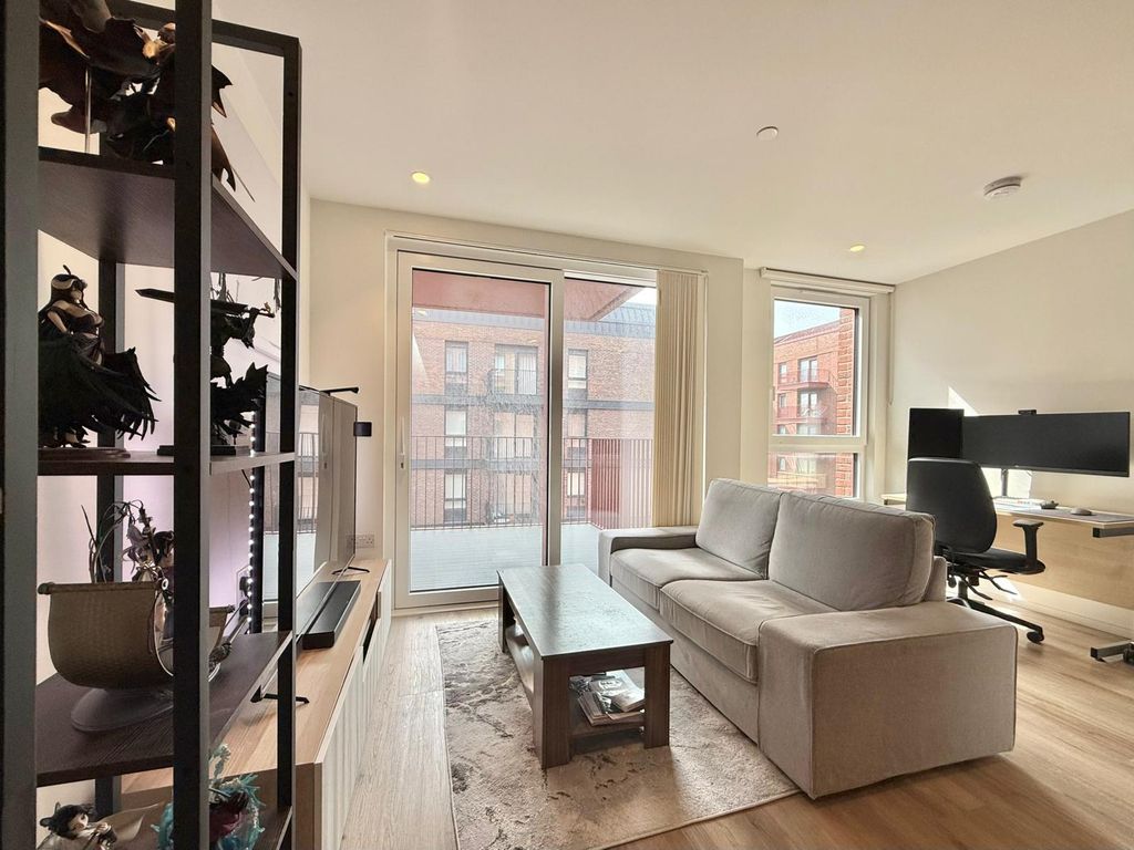 Property photo 1 of 13 One Bedroom Apartment To Rent