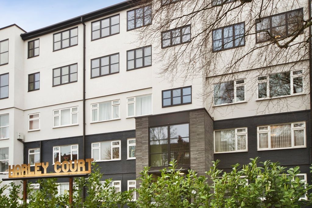 Property photo 1 of 19 Pbox-Img.Jpg