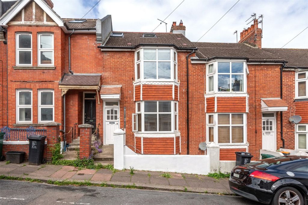 Property photo 1 of 18 Picture No. 05