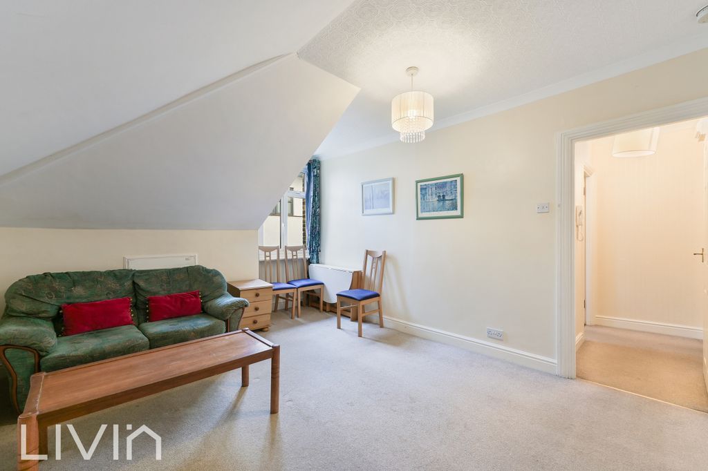 Property photo 2 of 12 2
