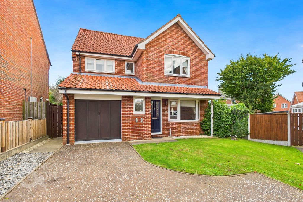 Property photo 1 of 27