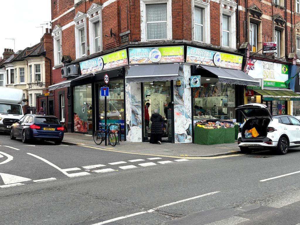 Property photo 1 of 8