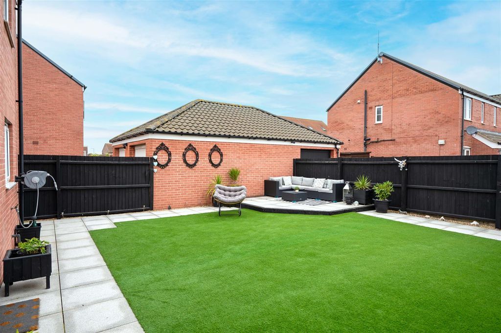 Property photo 2 of 19 Rear Garden.Jpg