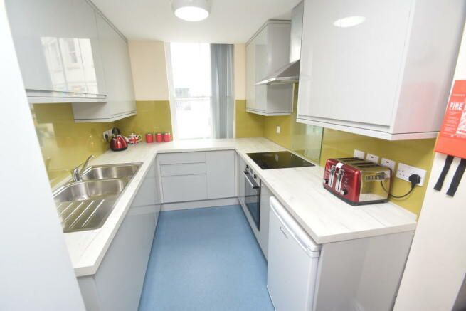 Property photo 2 of 12