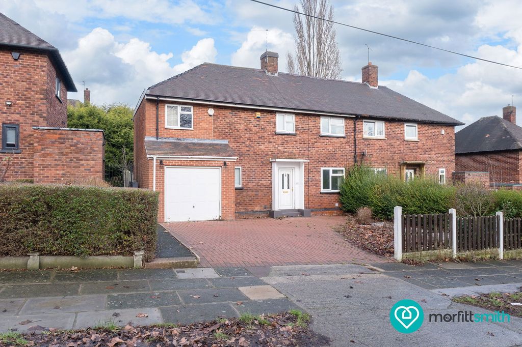 Property photo 2 of 19