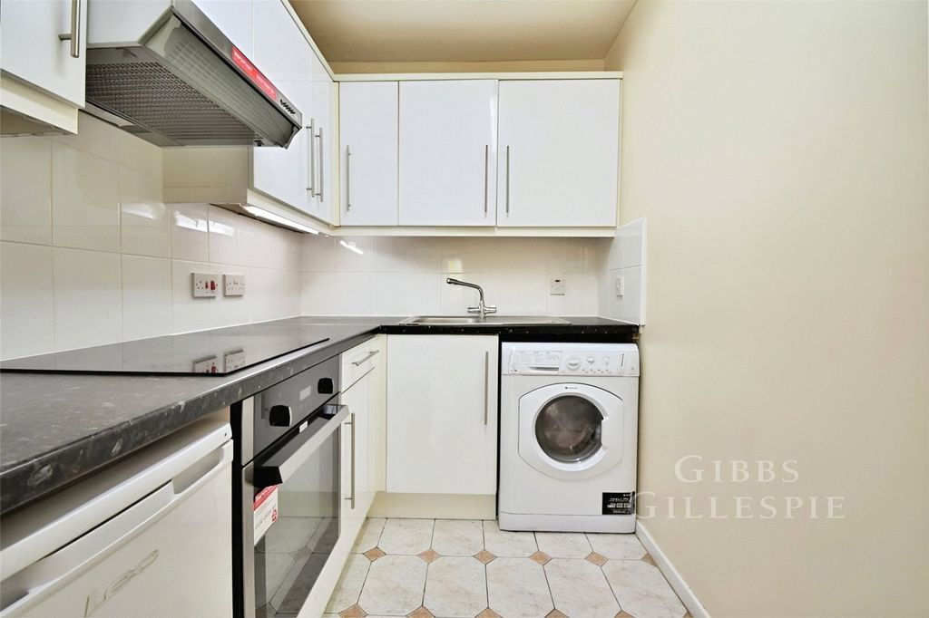 Property photo 2 of 7 Picture No. 08