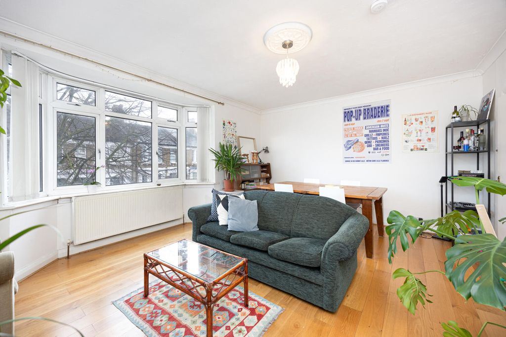 Property photo 3 of 8 Living Room