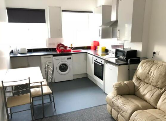 Property photo 1 of 4