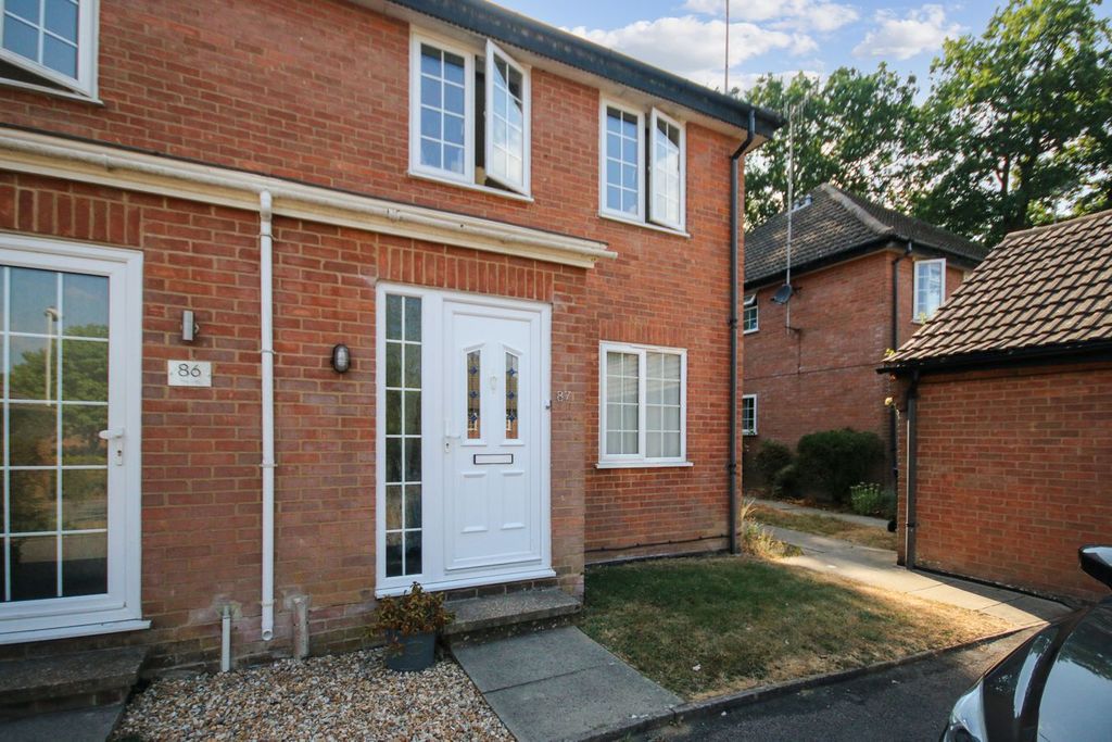 Property photo 1 of 12