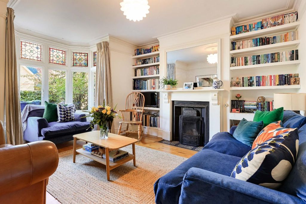 Property photo 2 of 32 Img (1) (1).Jpg