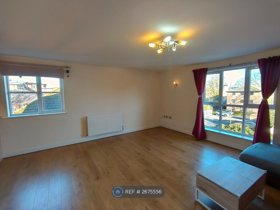 Property photo 2 of 13