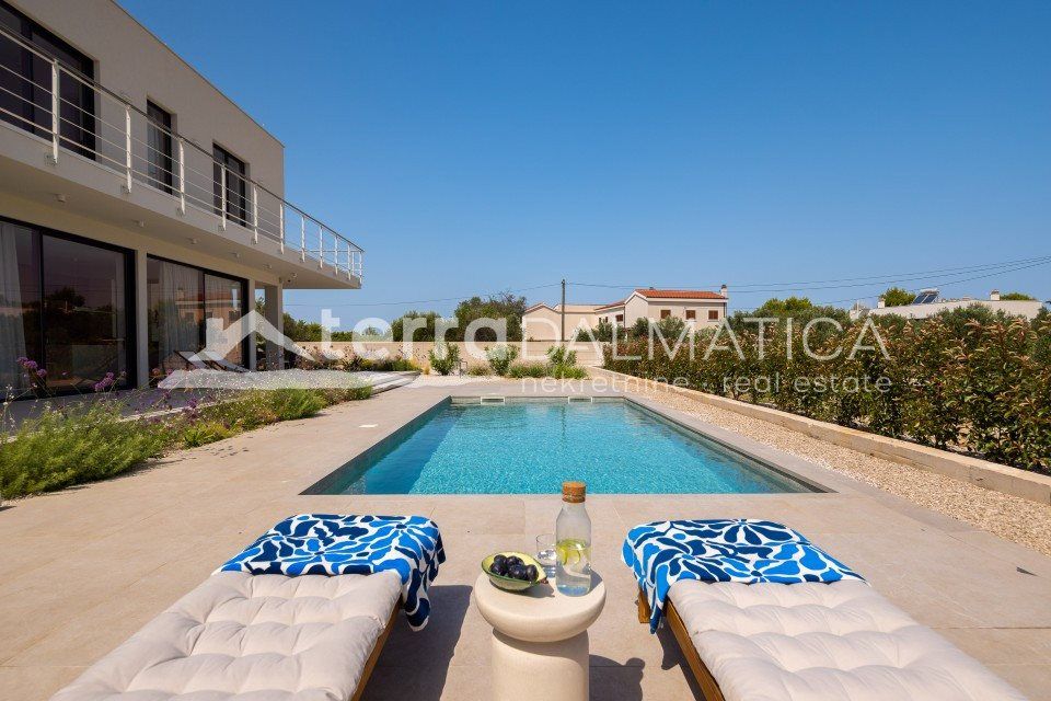 Property photo 1 of 31 Villa With Pool And Sauna, Island Of Šolta