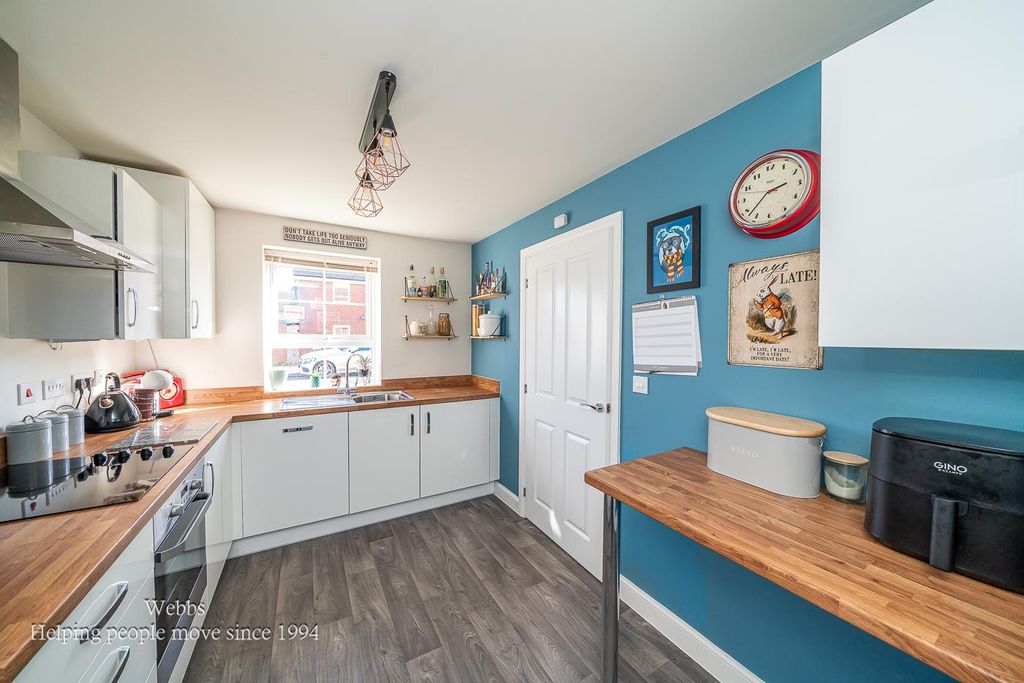 Property photo 3 of 24 Webbs-11.Jpg