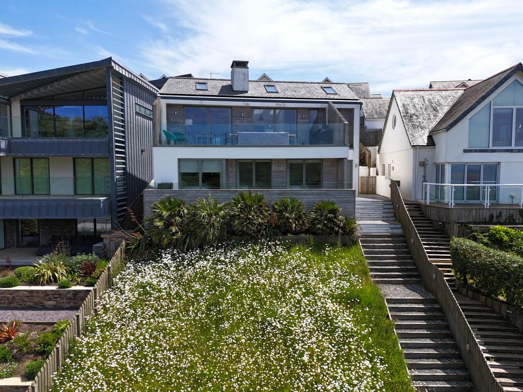 Property photo 2 of 30 68540Cbba2Feb_Dji_20250619133037_0198_D