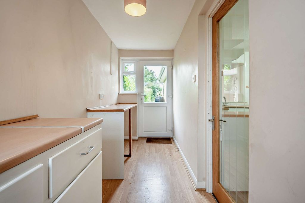 Property photo 3 of 12 Picture No. 14