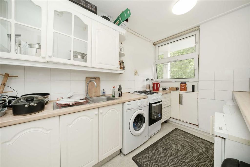 Property photo 2 of 6