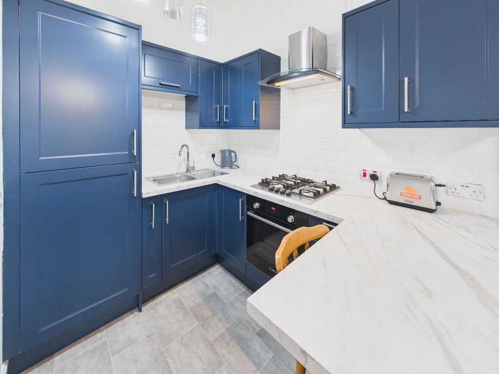 Property photo 3 of 9