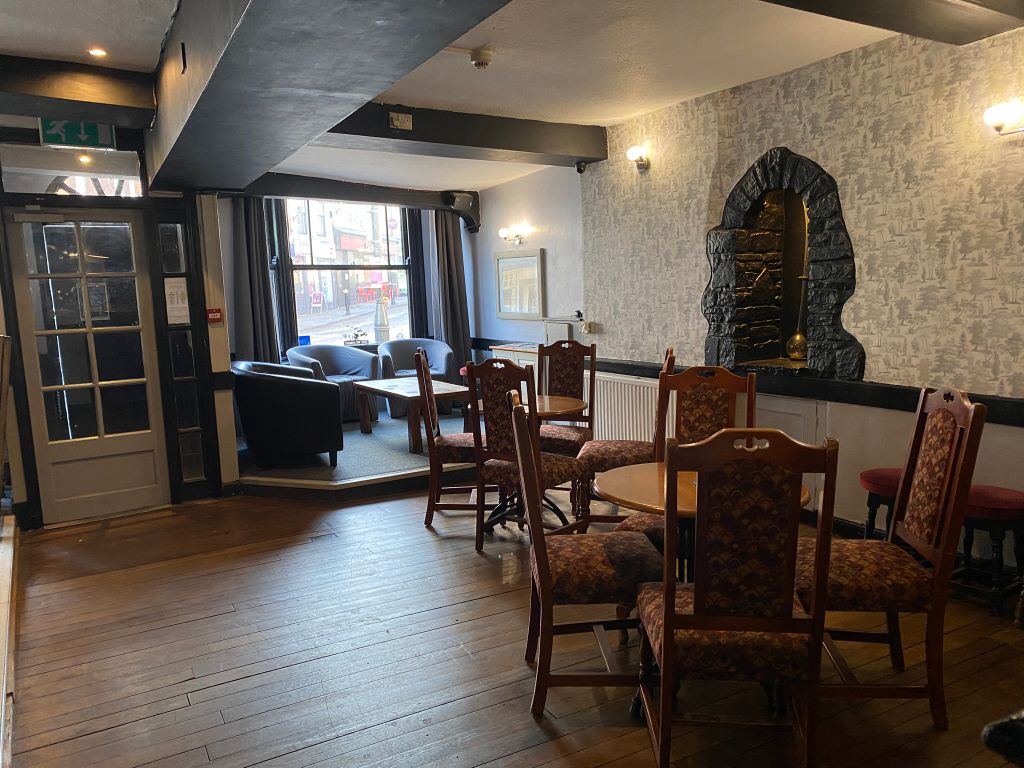 Property photo 3 of 8