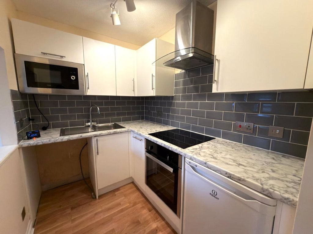 Property photo 2 of 8 Picture No. 02