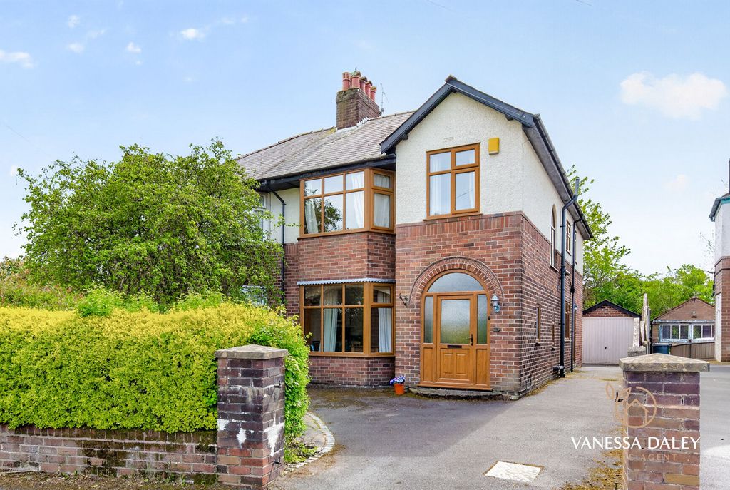 Property photo 1 of 36