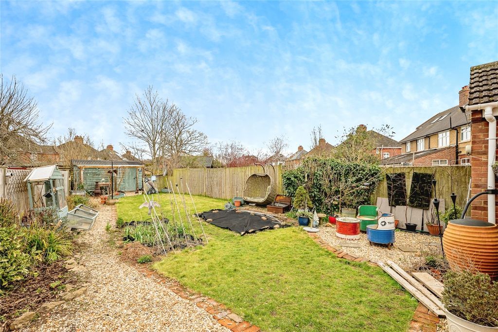 Property photo 2 of 21 Picture No. 26
