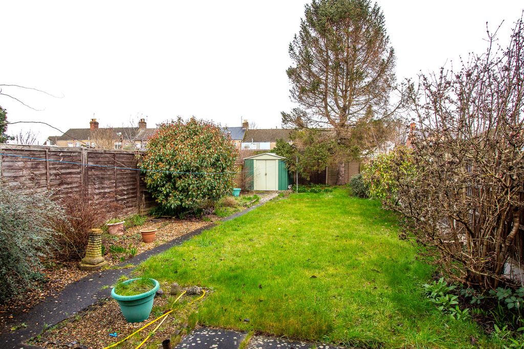 Property photo 2 of 11 Rear Garden