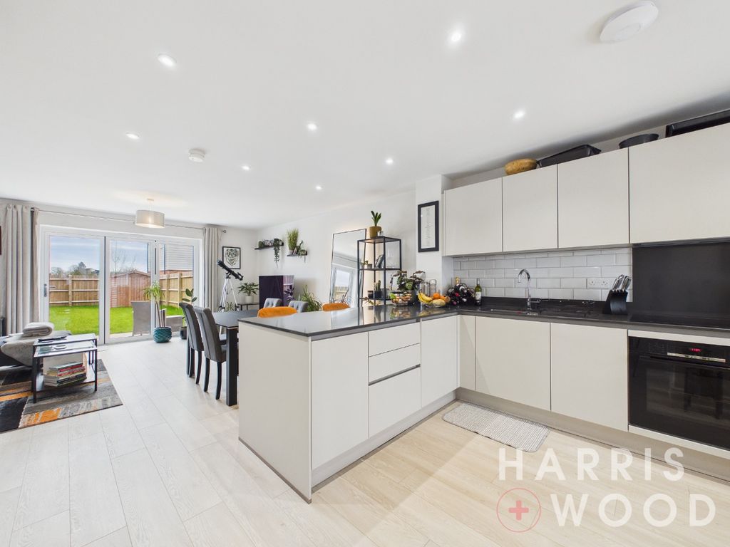 Property photo 2 of 20 5044662