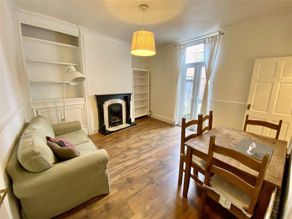 Property photo 3 of 12 Picture No. 03