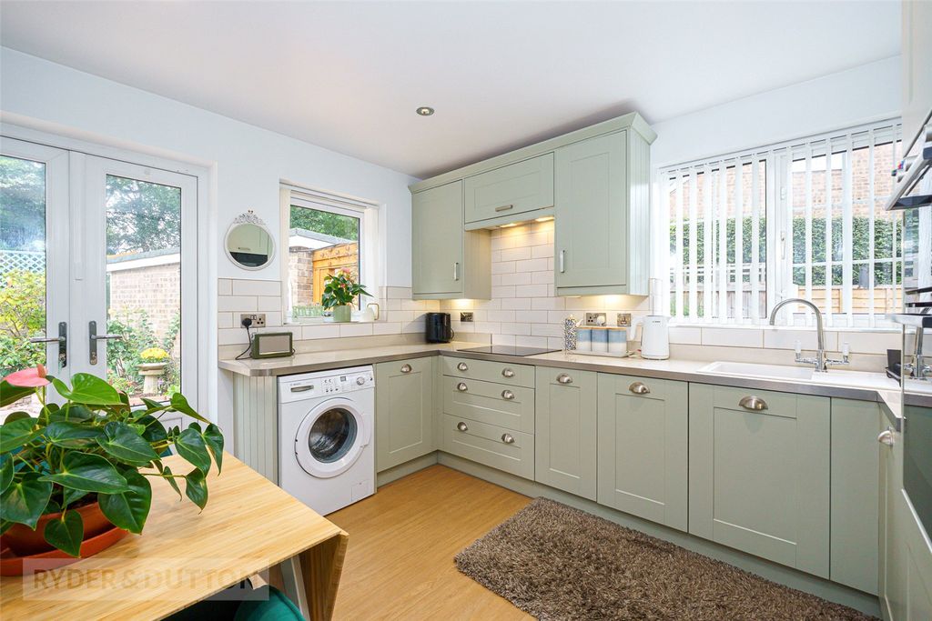 Property photo 2 of 22 Kitchen Diner