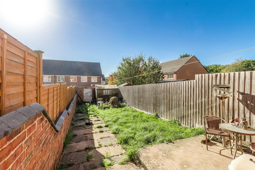 Property photo 2 of 10