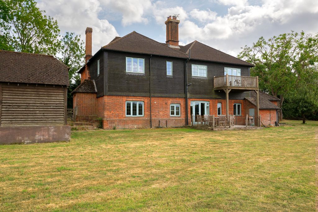 Property photo 3 of 29 5