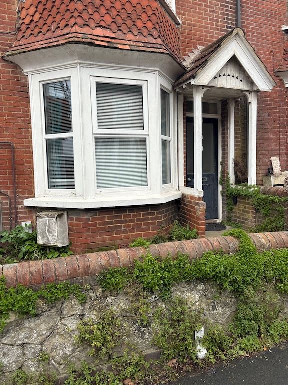 Property photo 1 of 6