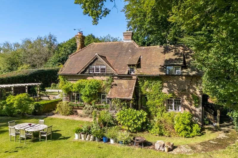 Property photo 1 of 27 Photo 27