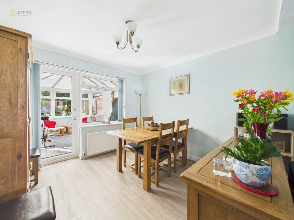 Property photo 3 of 31 Cam04914G0-Pr0290-Still003