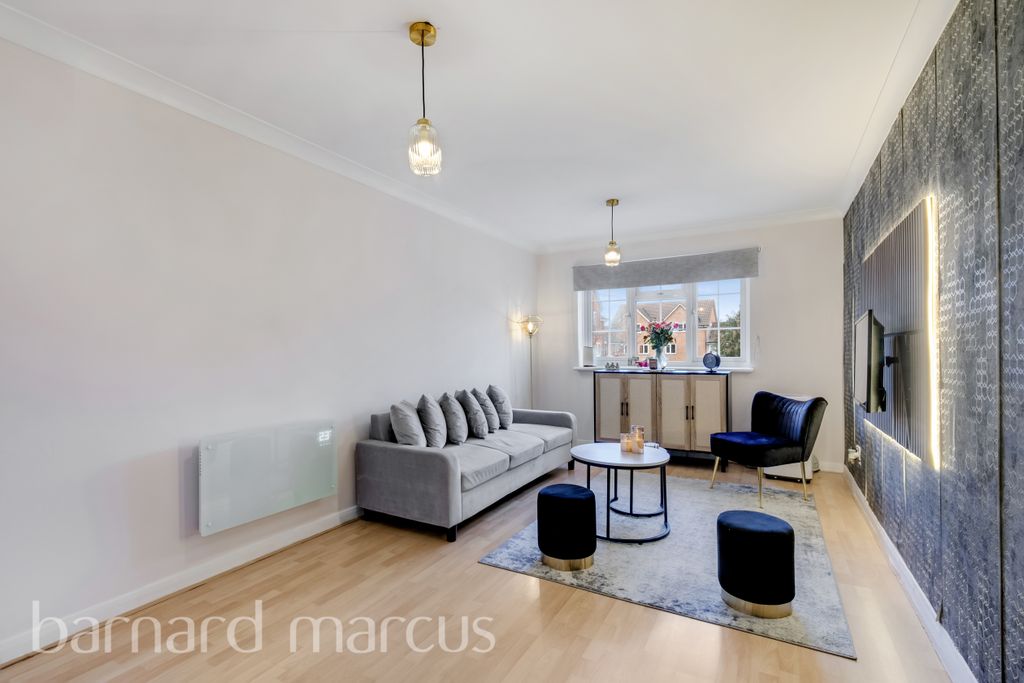 Property photo 3 of 9 Image