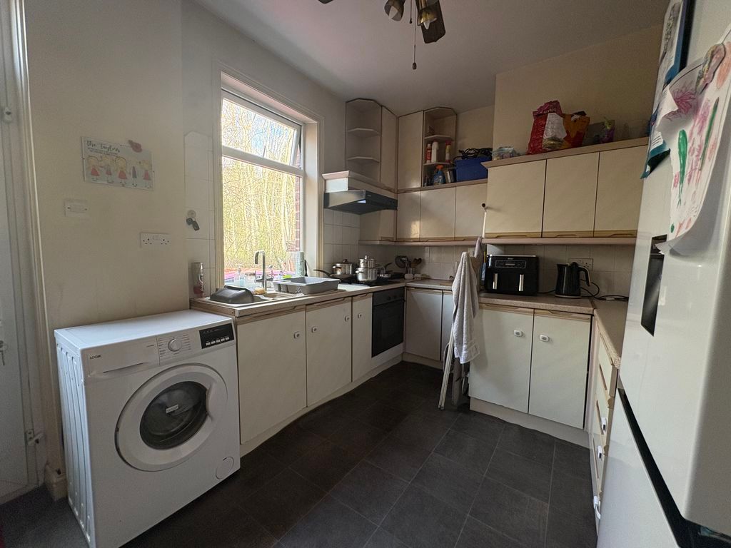 Property photo 2 of 10 Photo 2