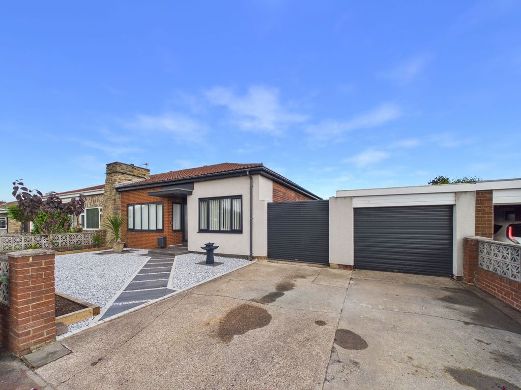 Property photo 1 of 15 External